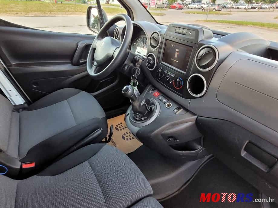 2018' Peugeot Partner photo #5