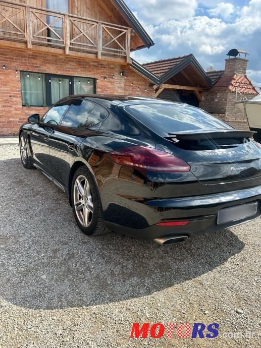 2015' Porsche Panamera Diesel photo #3