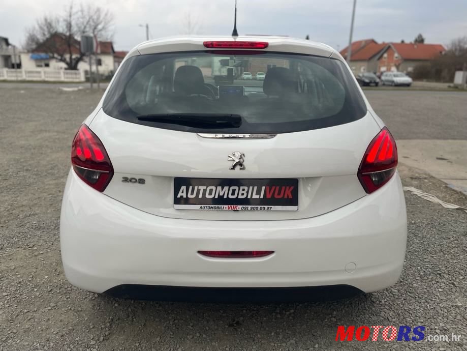 2019' Peugeot 208 photo #5