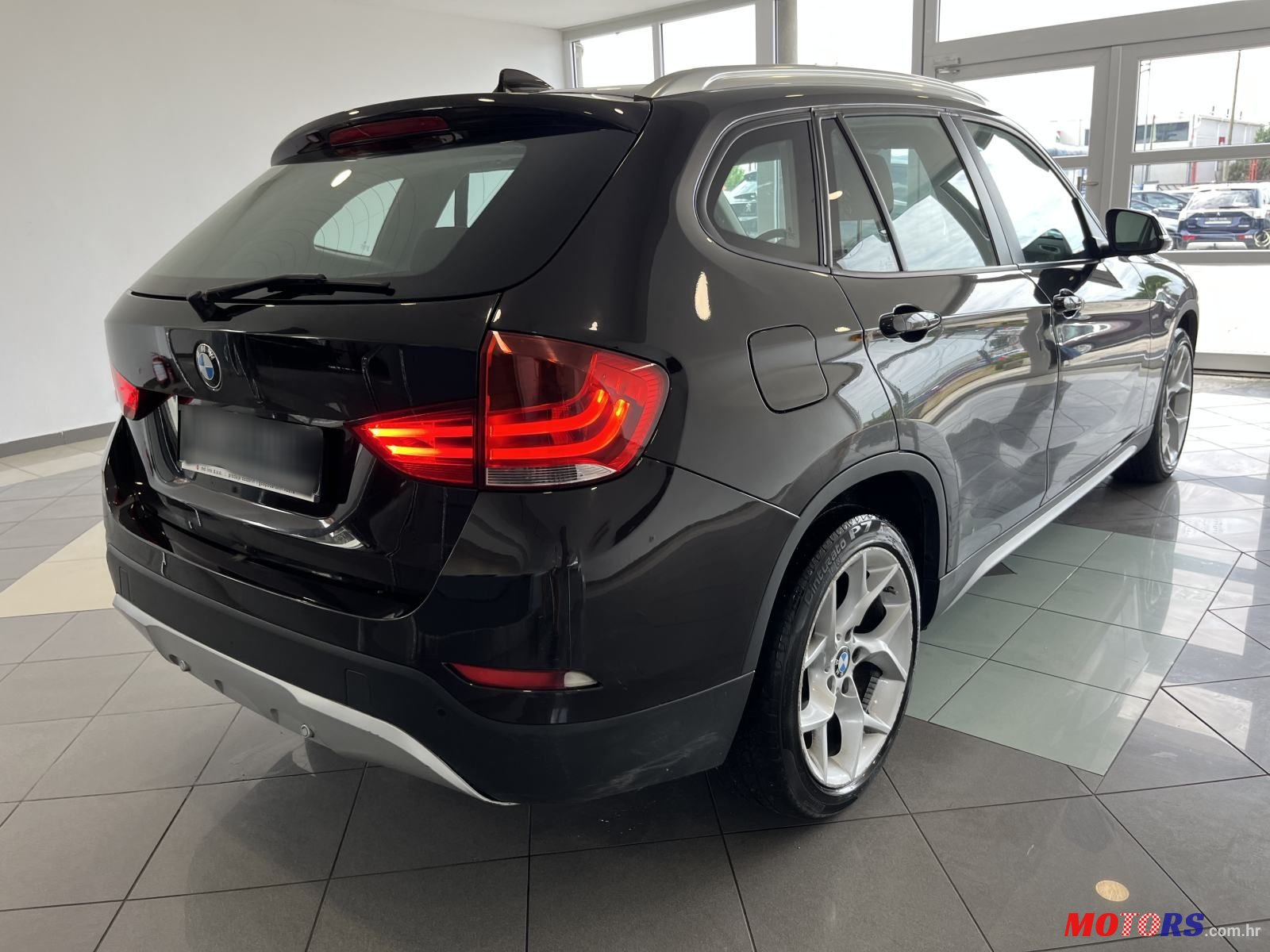 2014' BMW X1 Xdrive18D photo #6