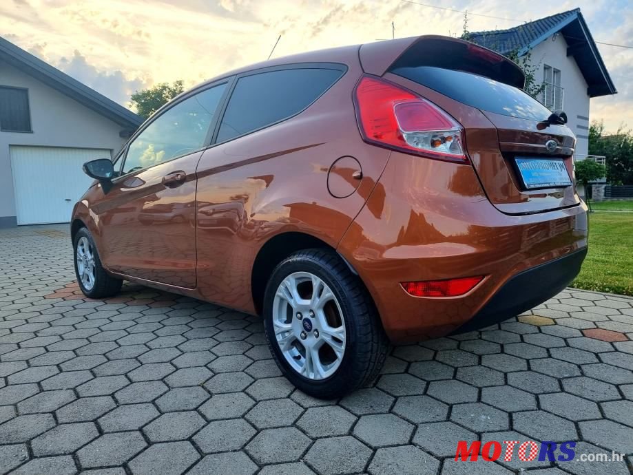 2013' Ford Fiesta photo #4