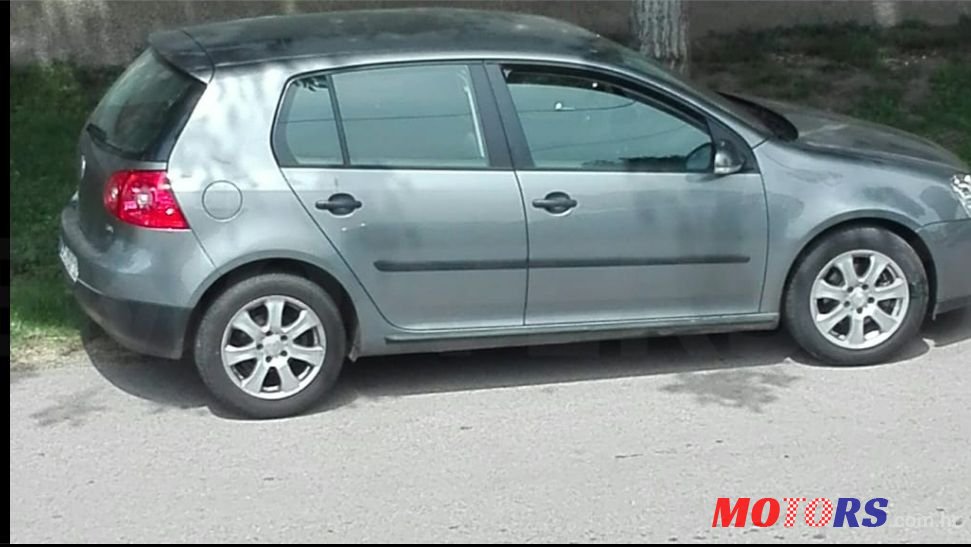 2005' Volkswagen Golf V photo #1