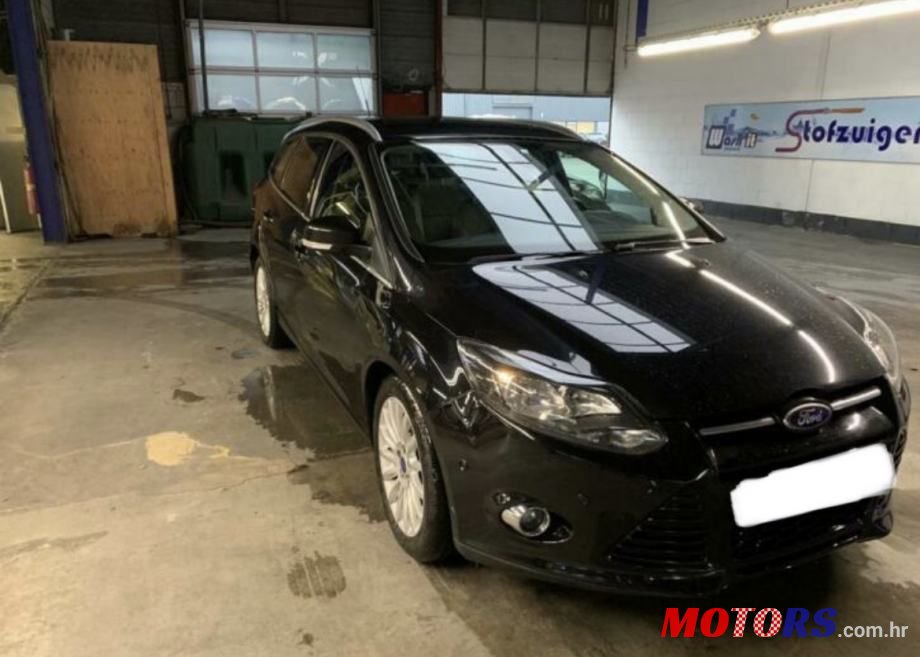 2013' Ford Focus Karavan photo #5