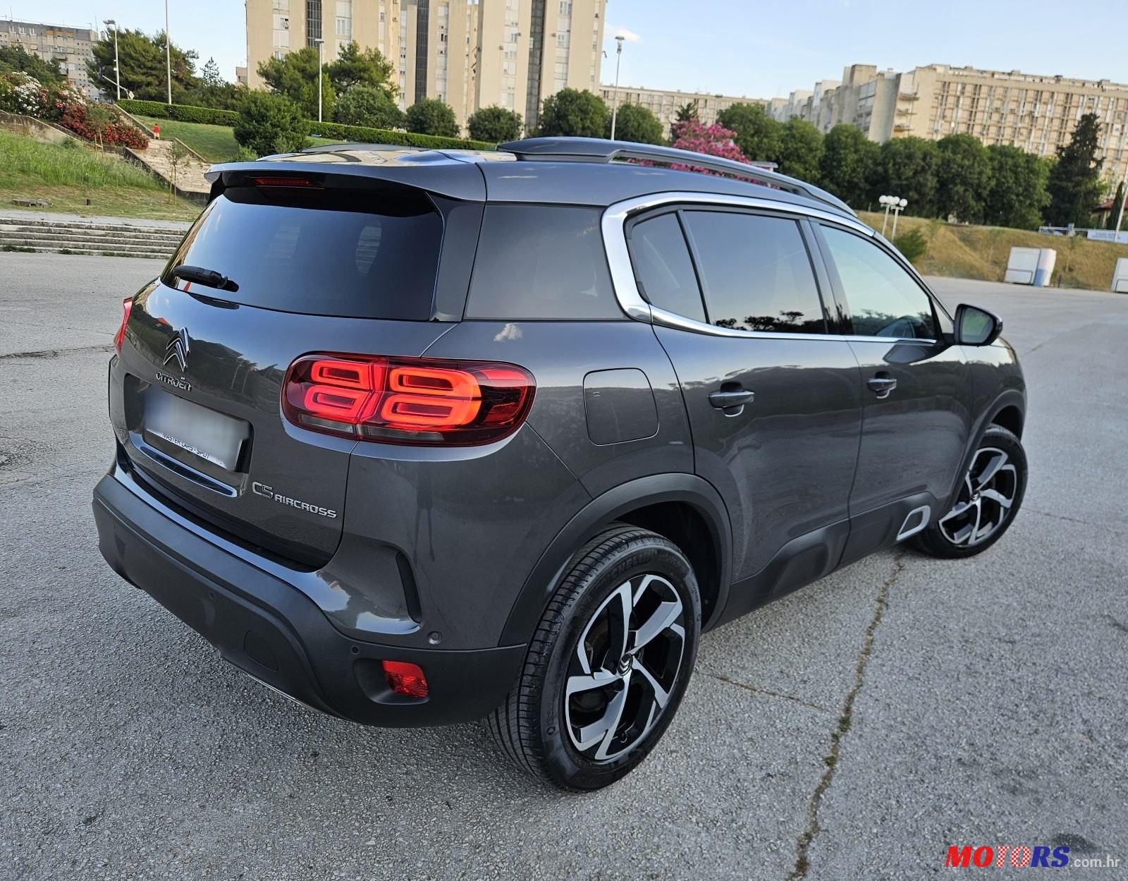 2021' Citroen C5 Aircross Puretech photo #3
