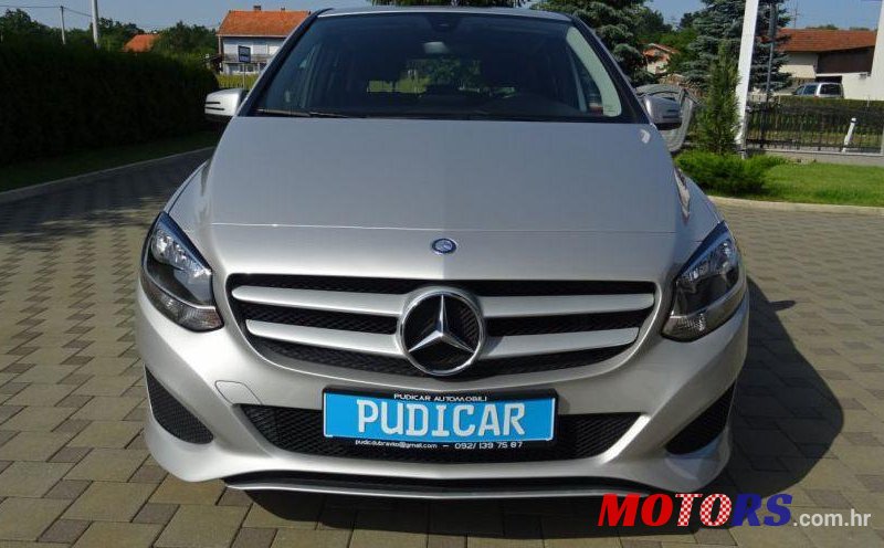 2016' Mercedes-Benz B-Klasa 180 photo #1