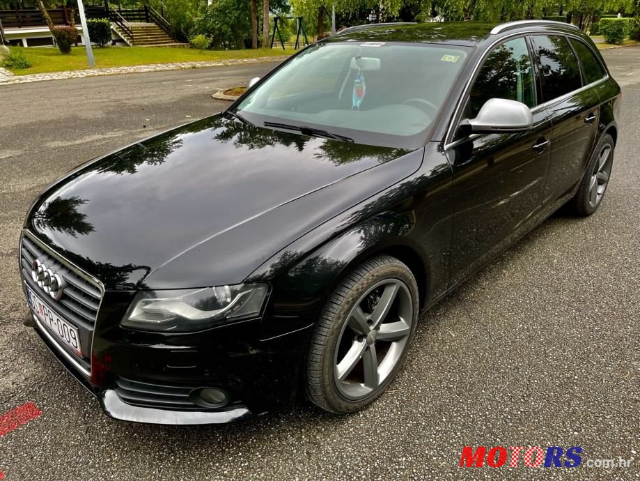 2009' Audi A4 Avant photo #2