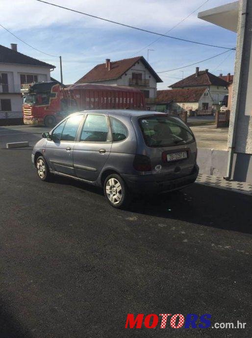 2000' Renault Megane Scenic photo #2