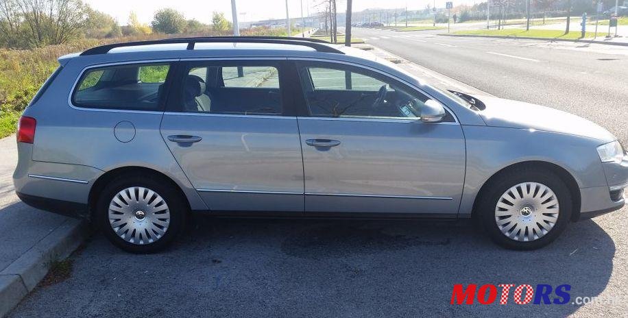 2010' Volkswagen Passat 2,0 Tdi photo #2