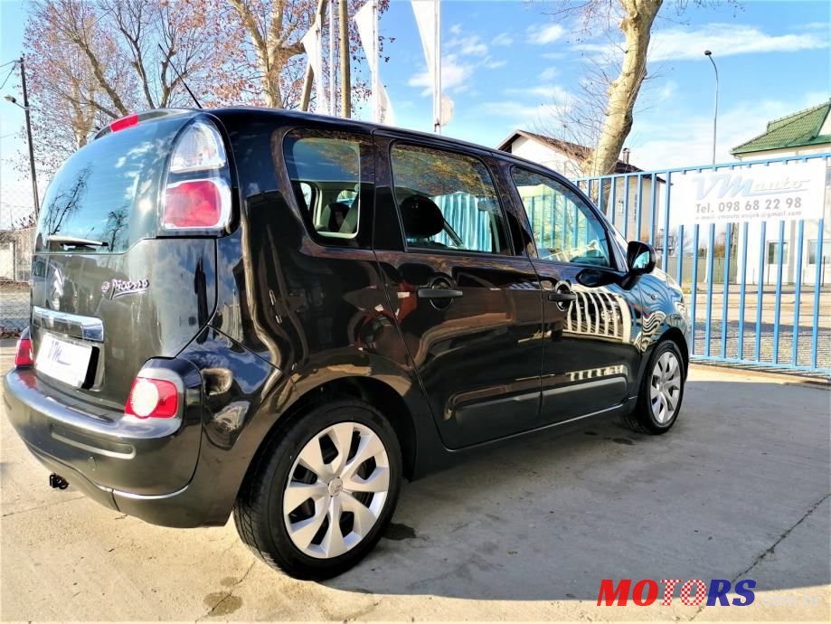 2009' Citroen C3 Picasso photo #3