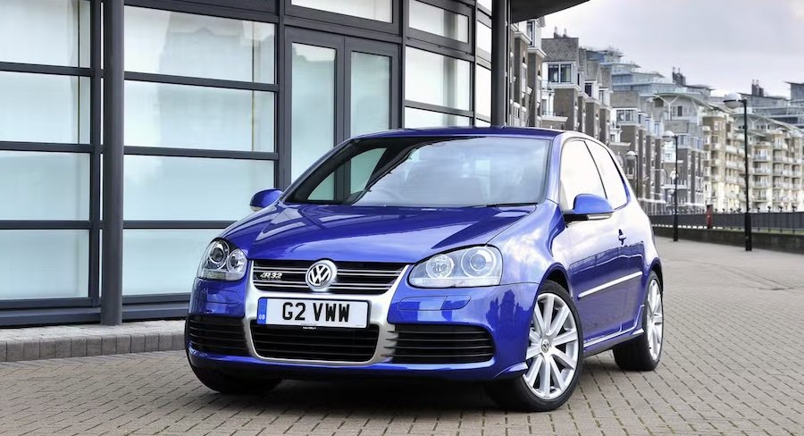 Volkswagen Golf R32