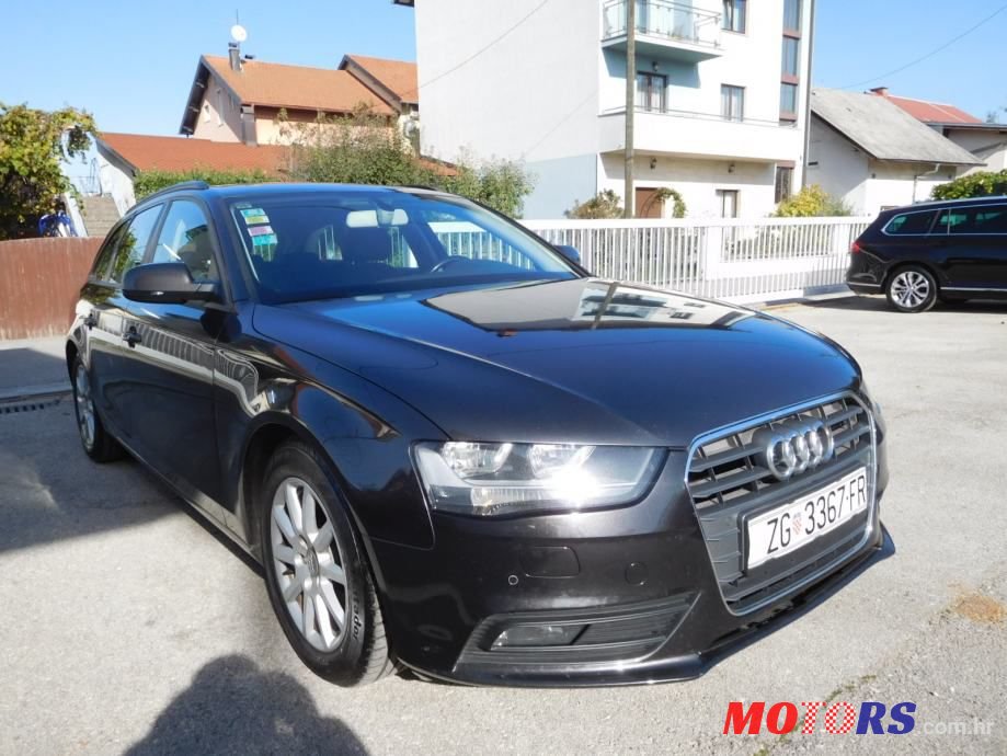 2012' Audi A4 Avant photo #1