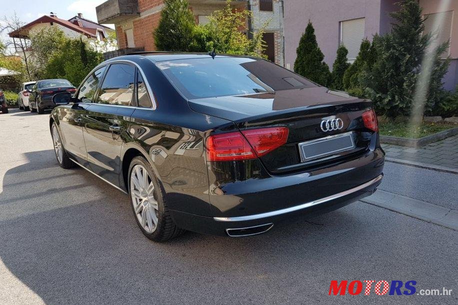 2011' Audi A8 Lwb 4,2 Tdi photo #1
