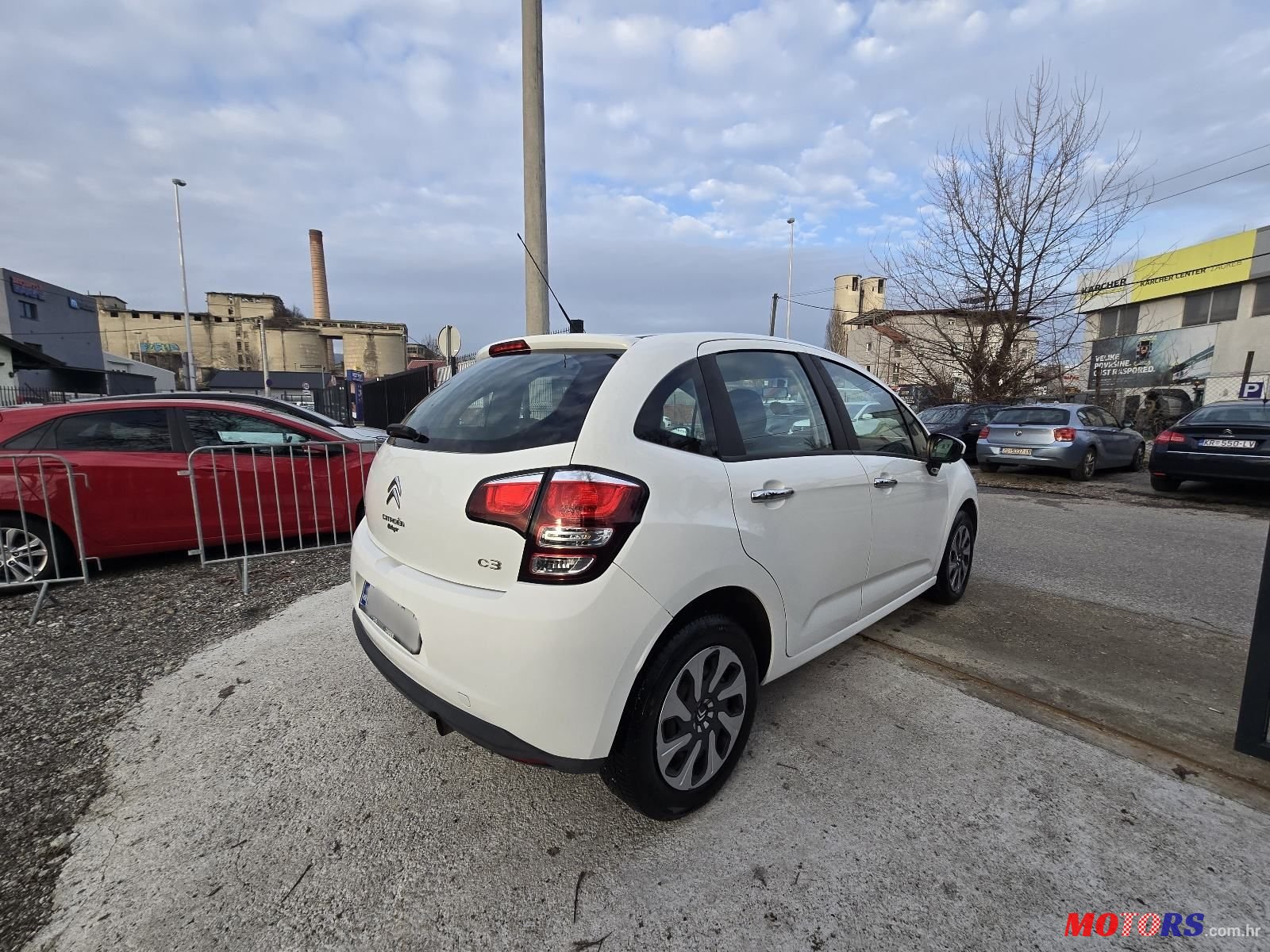 2015' Citroen C3 1.6 Hdi photo #6