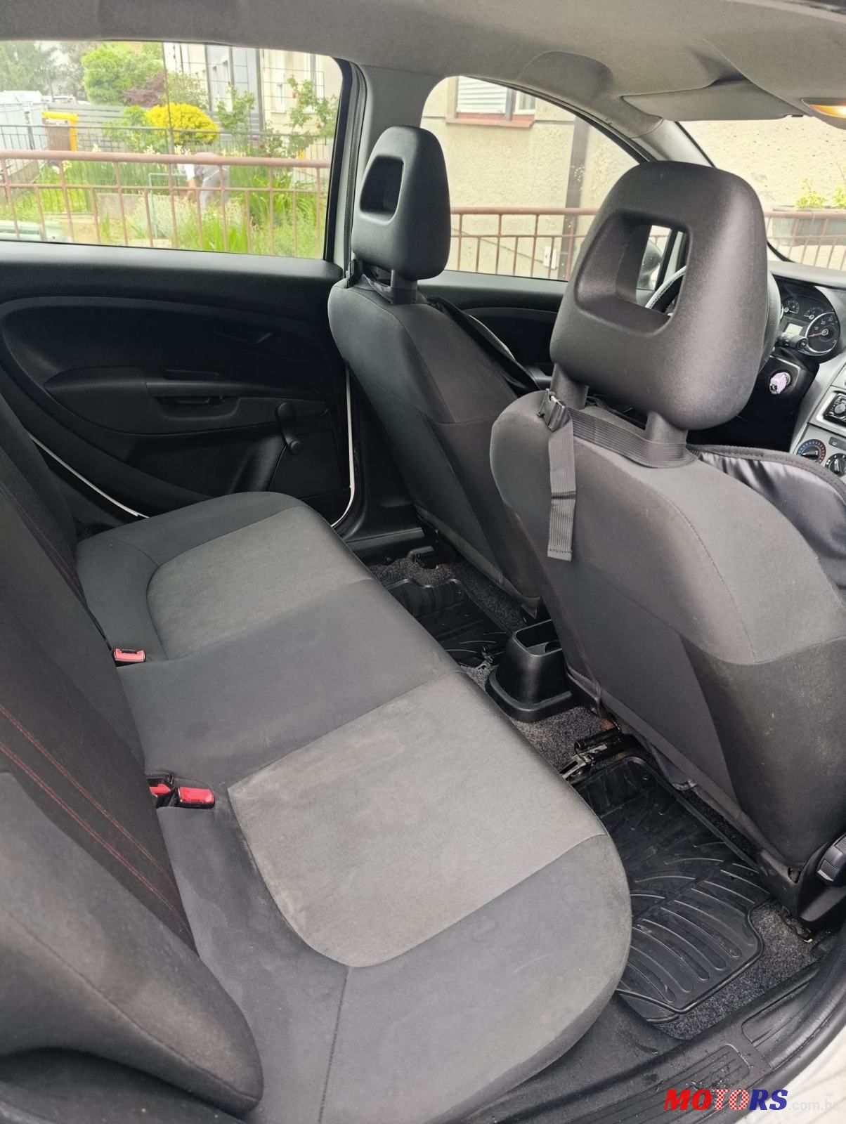 2012' Fiat Punto 1,2 8V photo #6