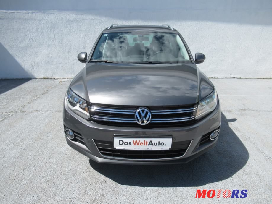 2013' Volkswagen Tiguan photo #2