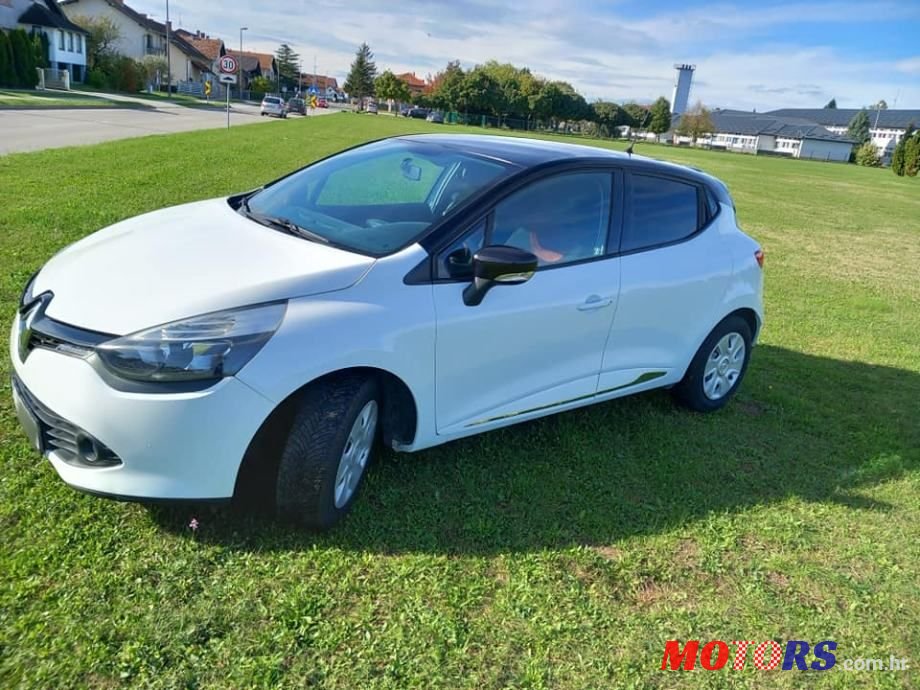 2015' Renault Clio Dci 75 photo #3