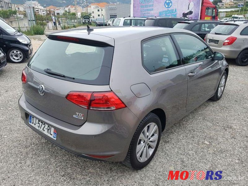 2014' Volkswagen Golf VII 1,6 Tdi Bmt photo #2