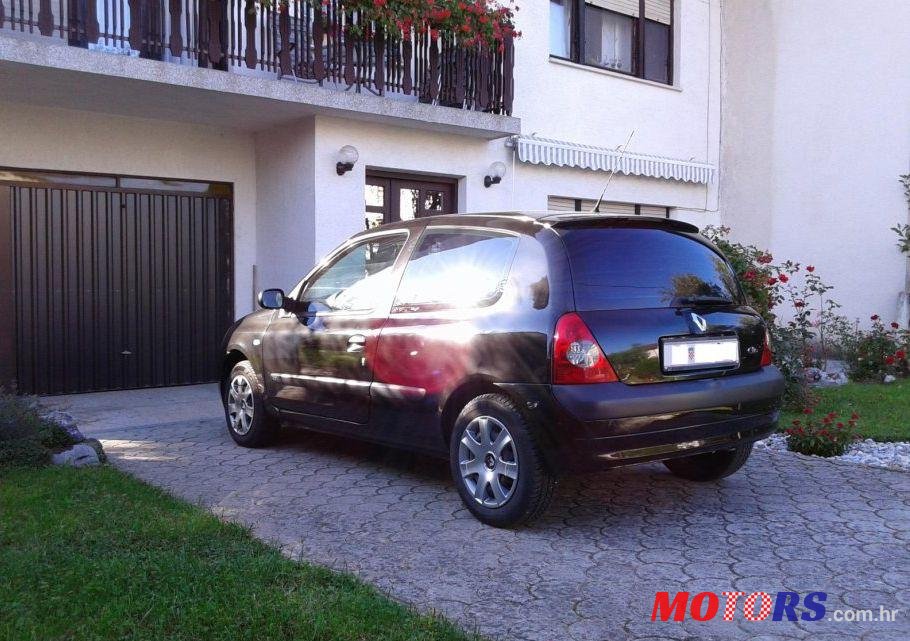 2006' Renault Clio 1,2 16V photo #1