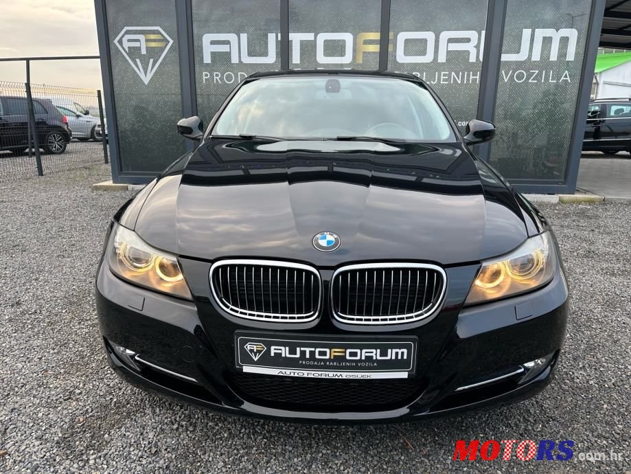 2010' BMW Serija 3 320D photo #2