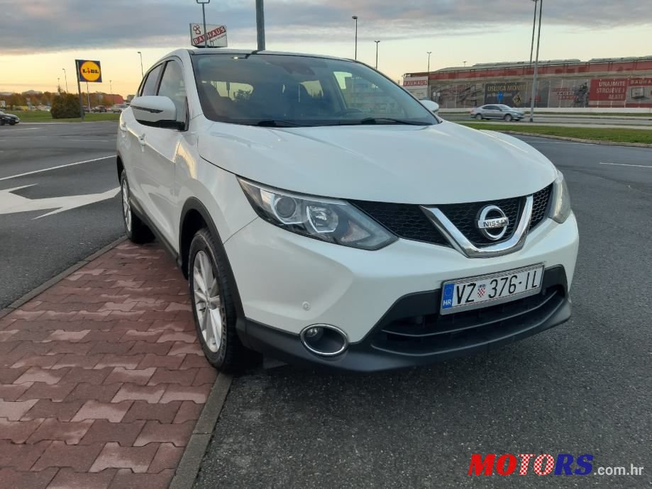 2014' Nissan Qashqai photo #2