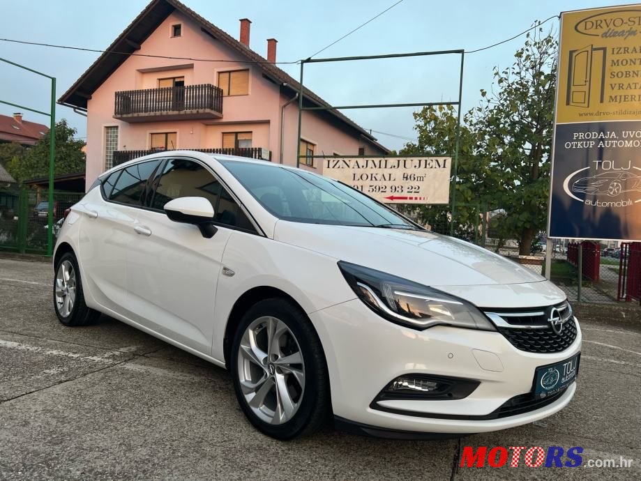 2015' Opel Astra 1.6 Cdti photo #4