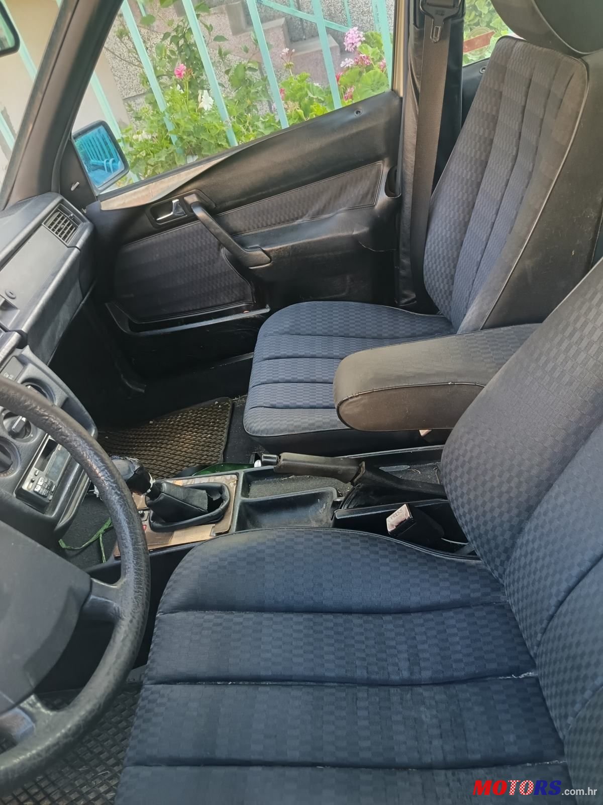 1990' Mercedes-Benz 190 D photo #4