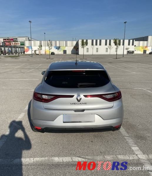 2018' Renault Megane Dci 110 photo #5