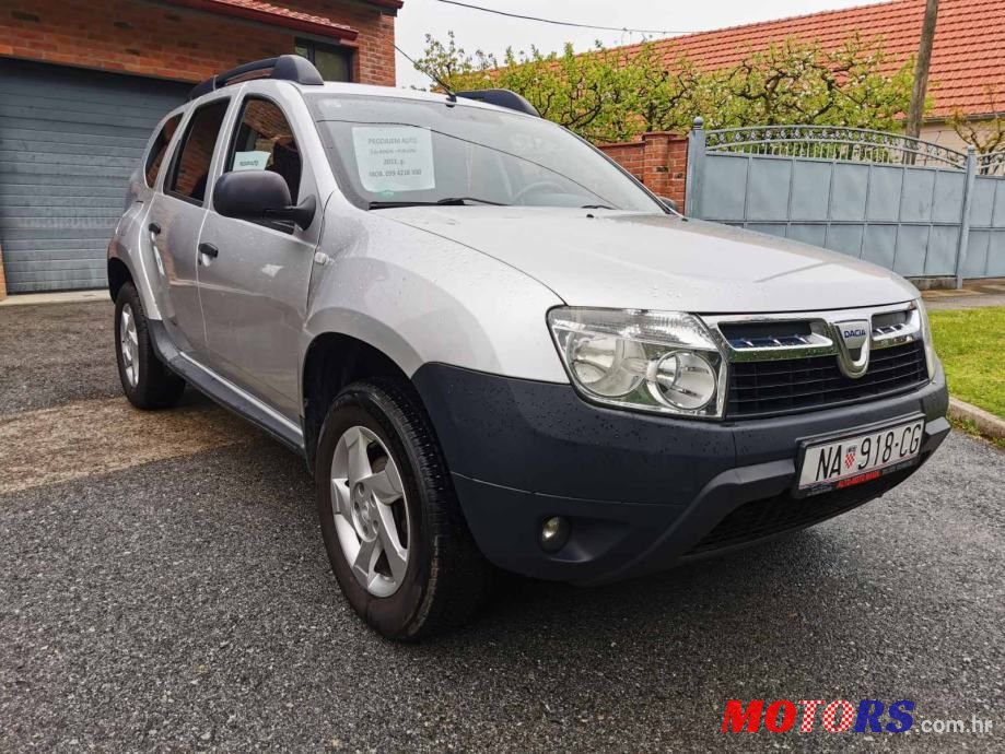 2011' Dacia Duster 1,6 16V photo #2