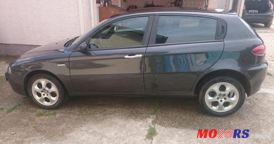 2008' Alfa Romeo 147 1,9 Jtd 120 photo #1