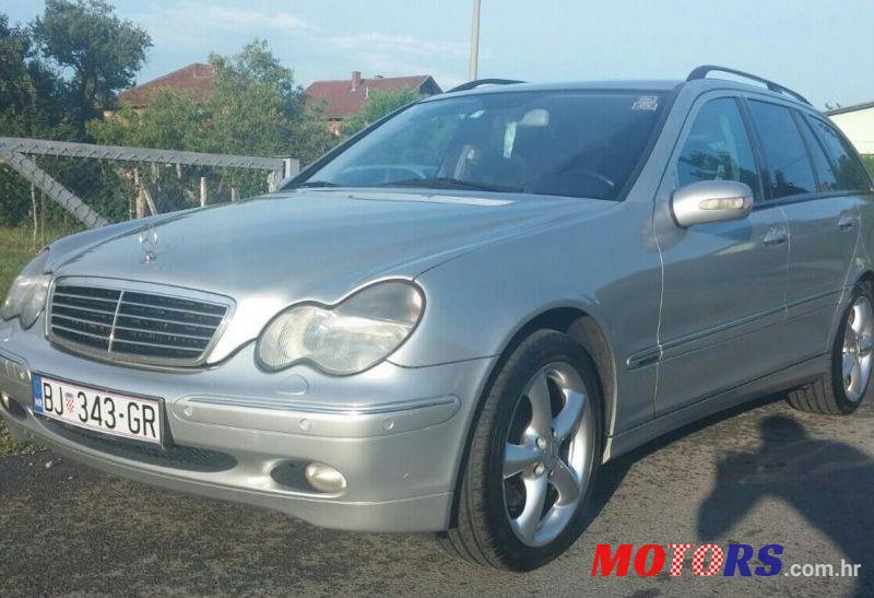 2002' Mercedes-Benz C-Klasa T-Model 270 T photo #1