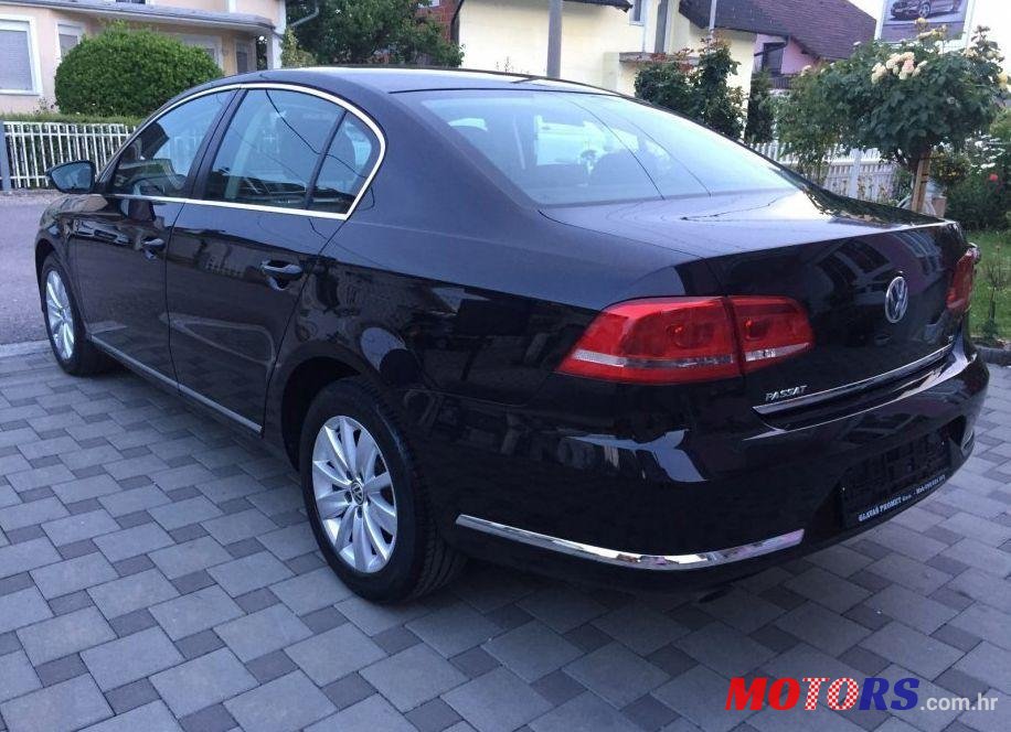 2013' Volkswagen Passat 1,6 Tdi Bmt photo #2