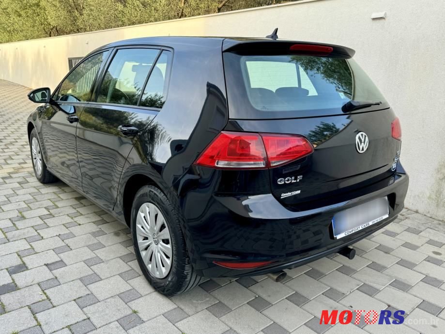 2015' Volkswagen Golf VII photo #3