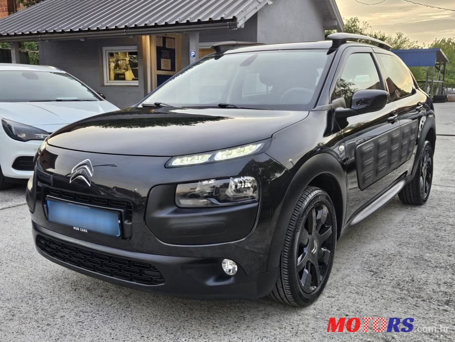 2016' Citroen C4 Cactus 1,6 Bluehdi photo #3