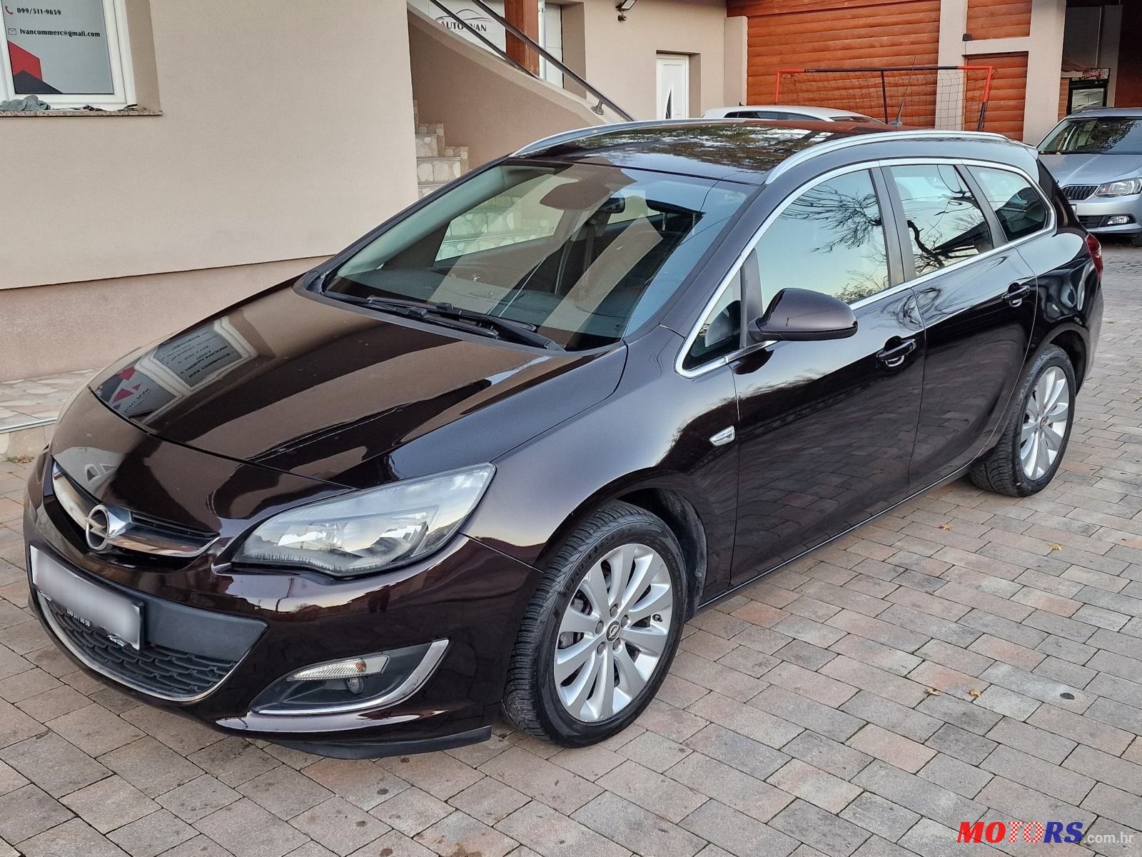 2014' Opel Astra Karavan photo #3