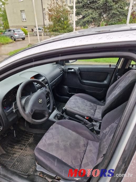 2000' Opel Astra 1,7 Dt photo #4