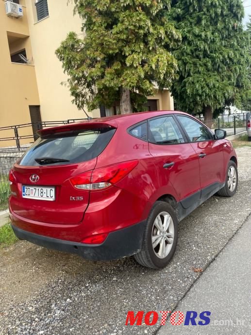 2011' Hyundai ix35 2,0 photo #2