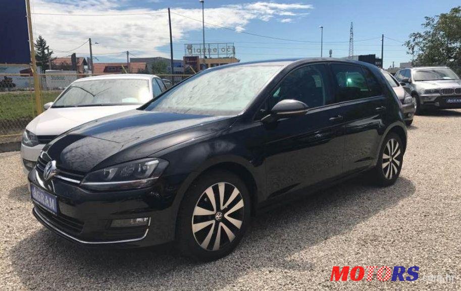 2012' Volkswagen Golf VII photo #2