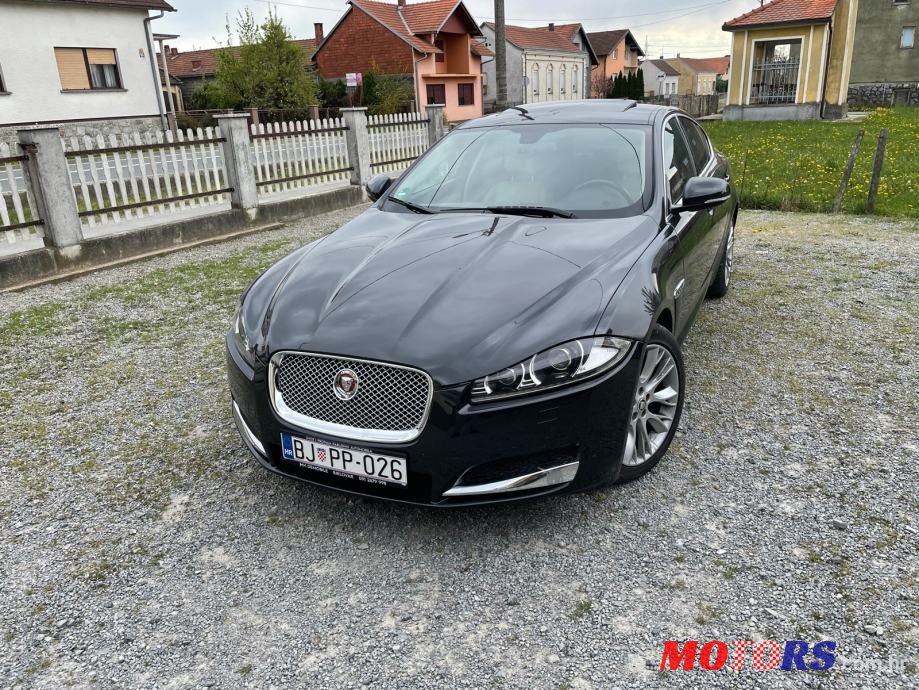 2013' Jaguar XF 2,2 D photo #2