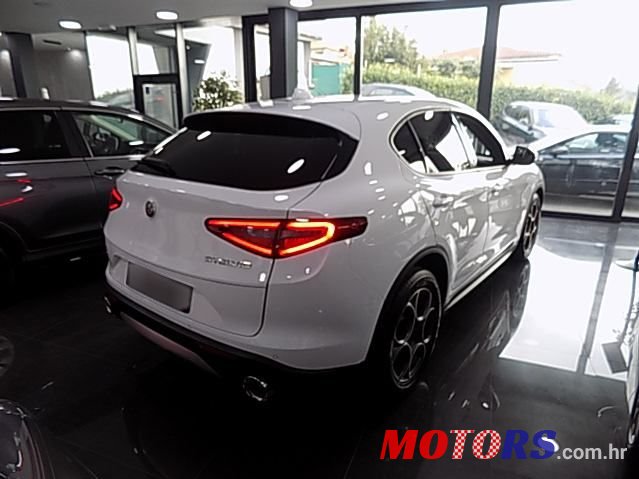 2018' Alfa Romeo Stelvio 2,2 Diesel photo #5