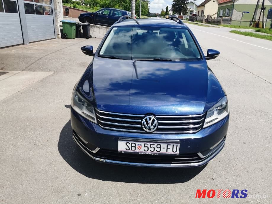 2012' Volkswagen Passat Variant photo #2