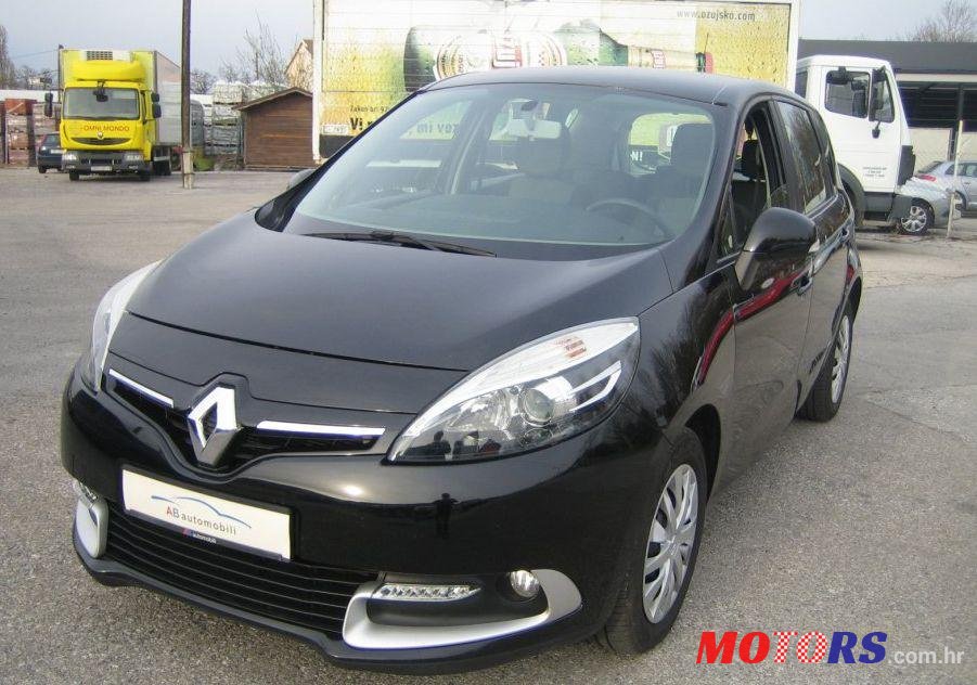 2014' Renault Scenic Dci photo #1