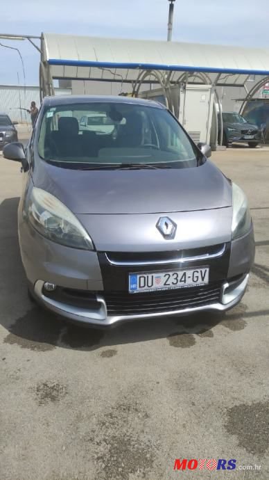 2012' Renault Scenic photo #6