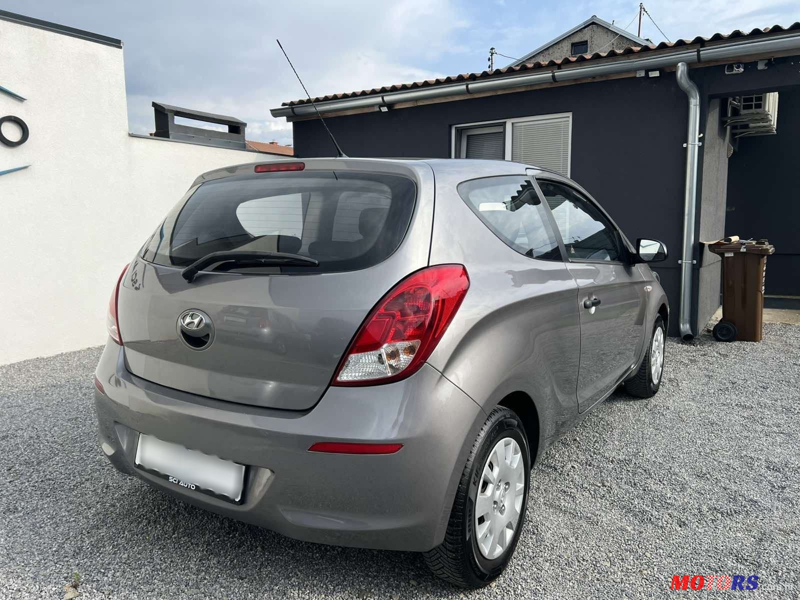 2014' Hyundai i20 1,2 photo #4