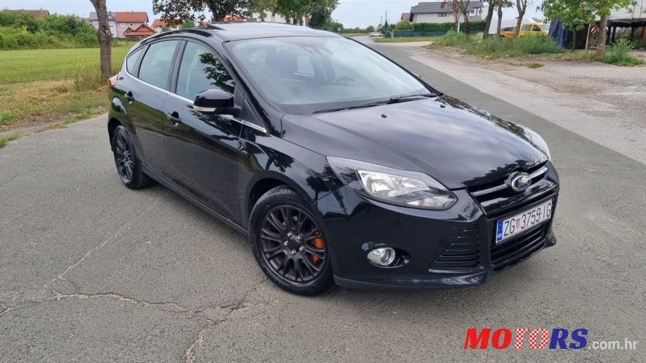 2011' Ford Focus photo #6