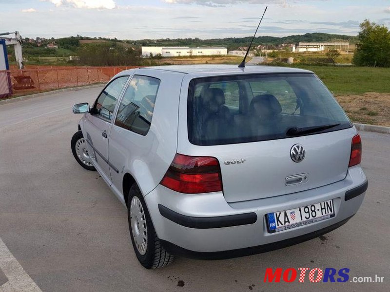 2000' Volkswagen Golf IV 1,9 Tdi photo #2