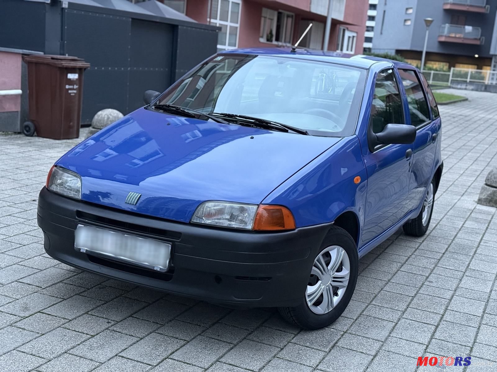 1997' Fiat Punto 55 photo #2