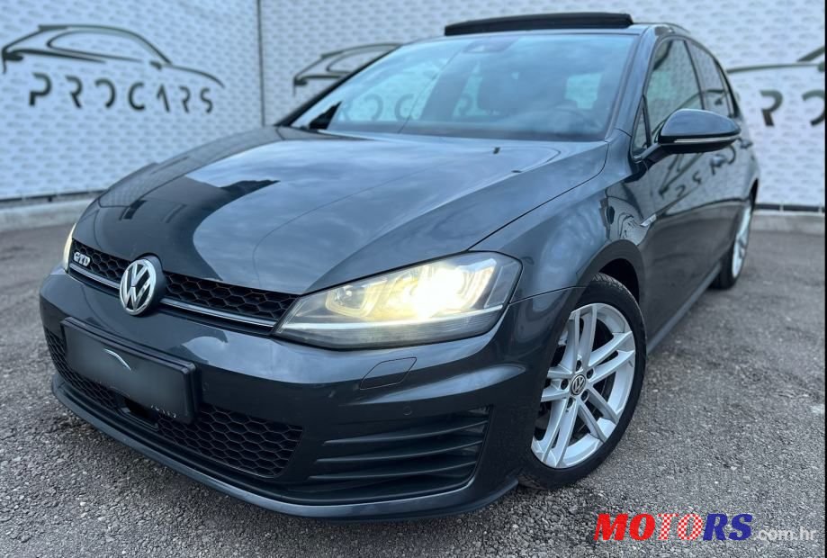 2014' Volkswagen Golf VII 2,0 Tdi Bmt photo #3
