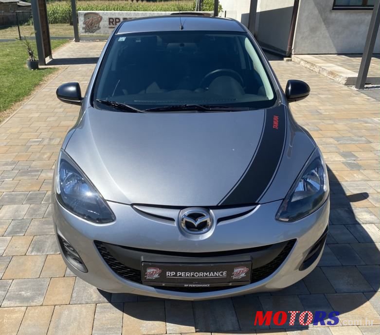 2014' Mazda 2 photo #6