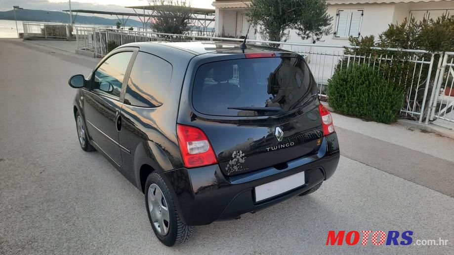 2009' Renault Twingo 1,2 16V photo #3