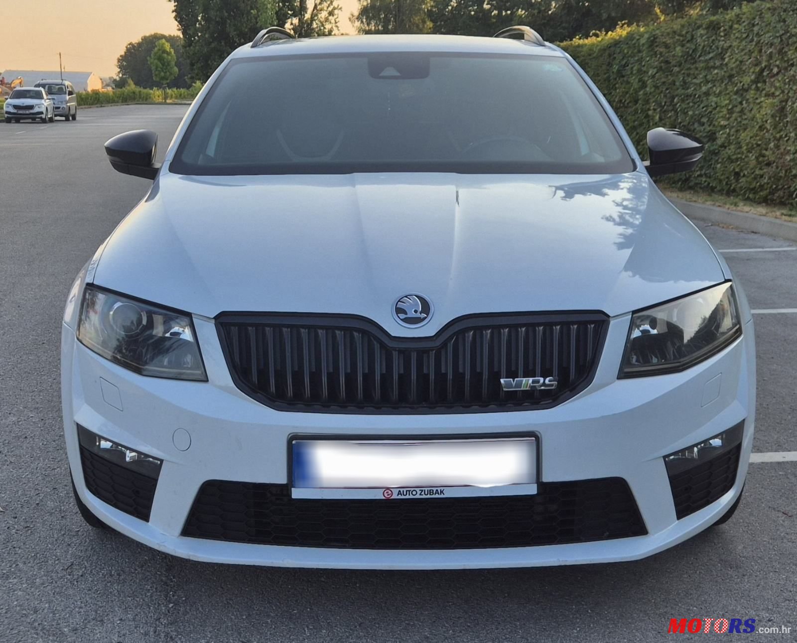 2014' Skoda Octavia Combi photo #2